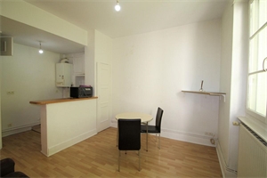 appartement à la location -   25000  BESANCON, surface 32 m2 location appartement - APR674582